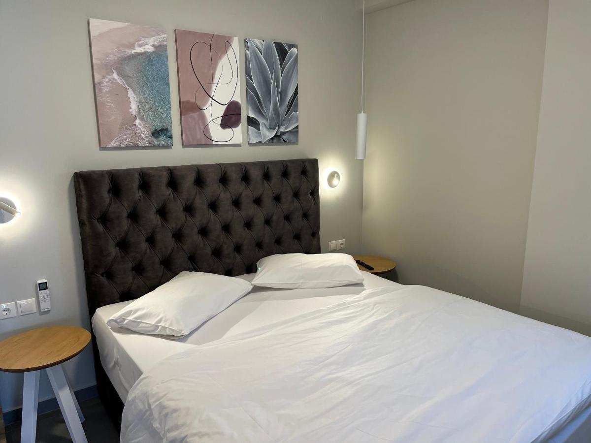 Astra Sarti Luxury Suites Bagian luar foto