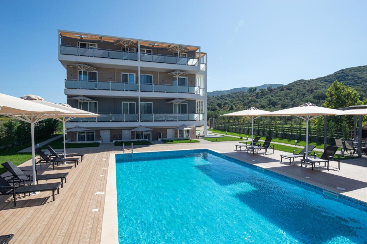 Astra Sarti Luxury Suites Bagian luar foto