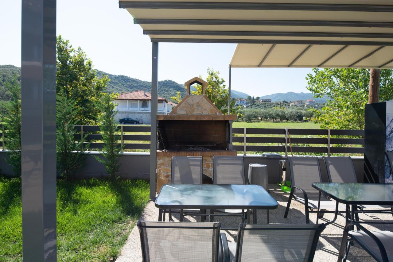 Astra Sarti Luxury Suites Bagian luar foto